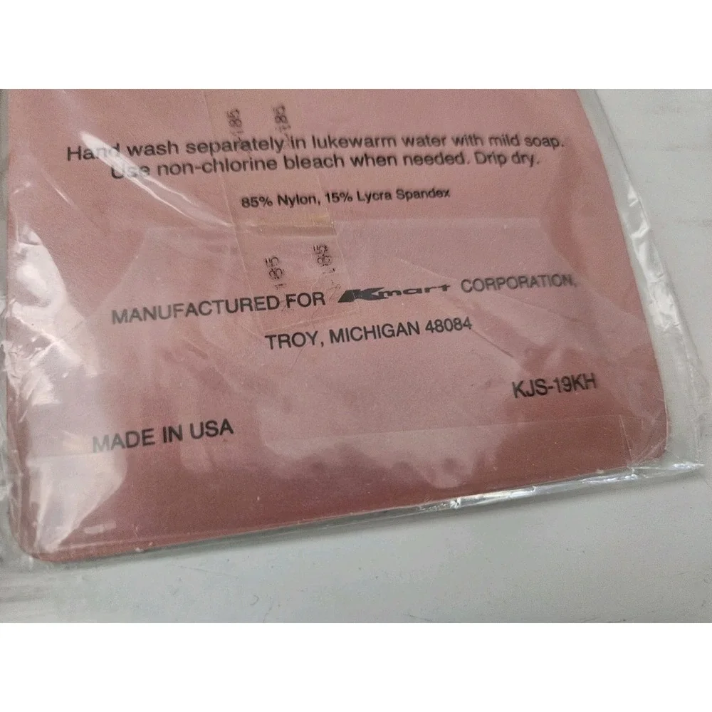 VTG‎ Jaclyn Smith Silky Sheer Classic Beige Nylon Pantyhose Lycra Set Of 3
